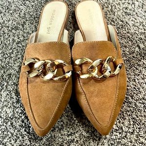 Madden Girl Cognac/Brown Mules with gold chain size 8